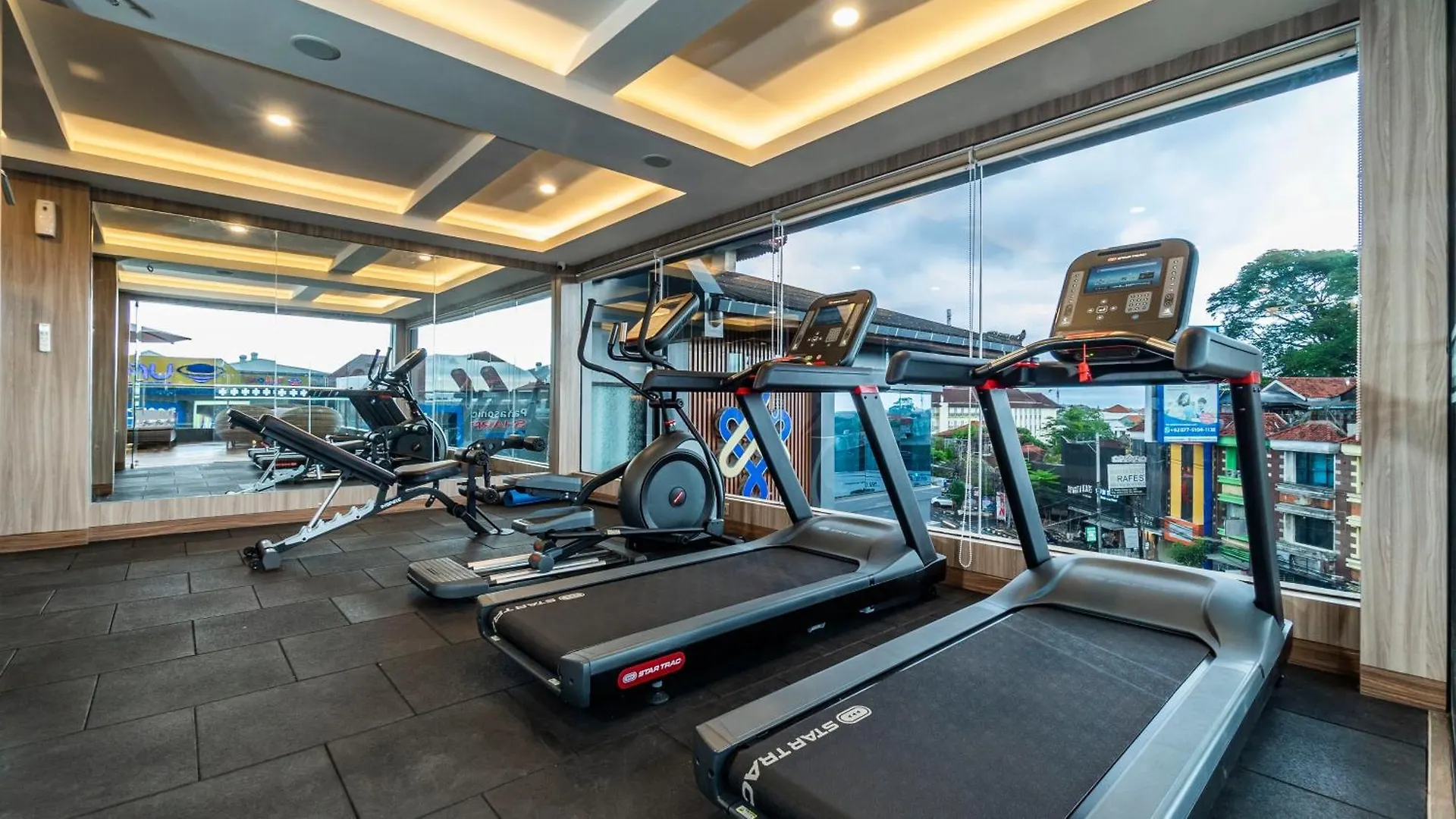 City Of Aventus Hotel - Denpasar