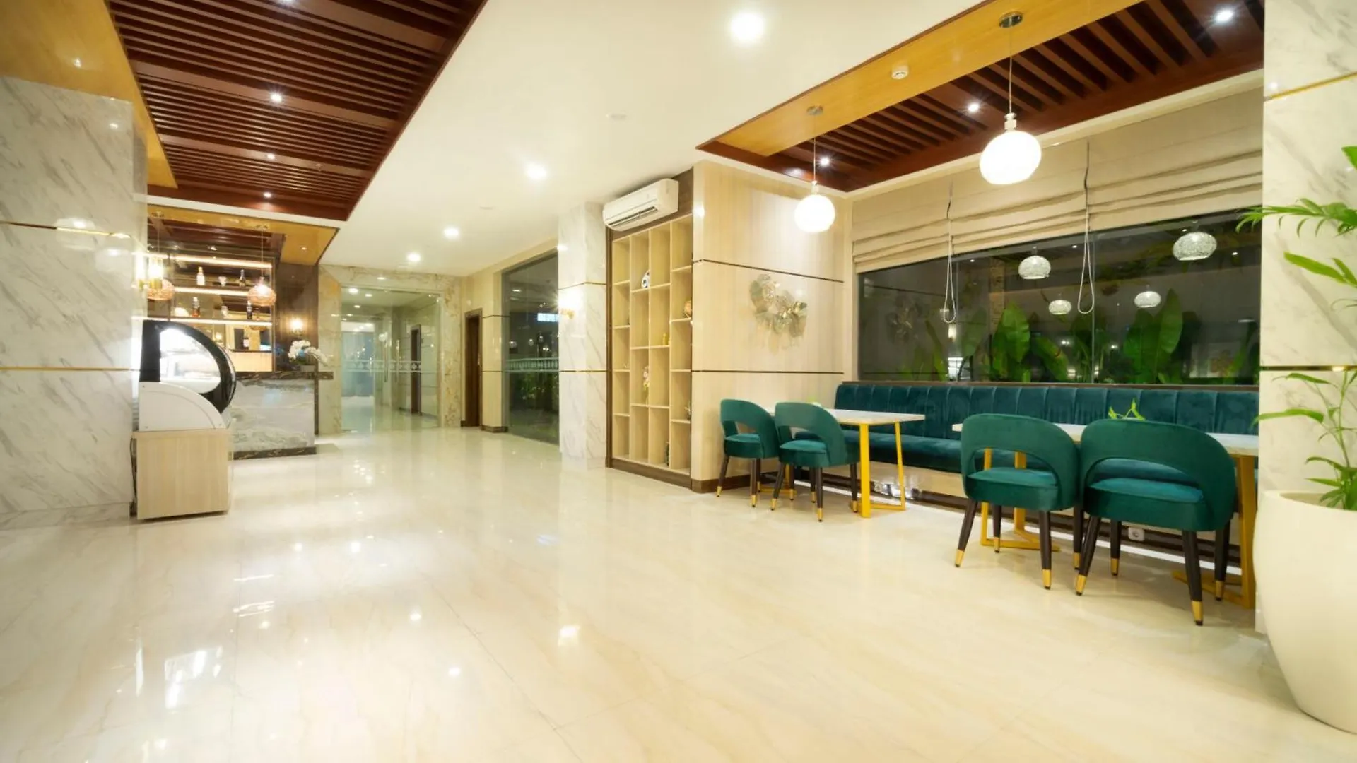 City Of Aventus Hotel - Denpasar