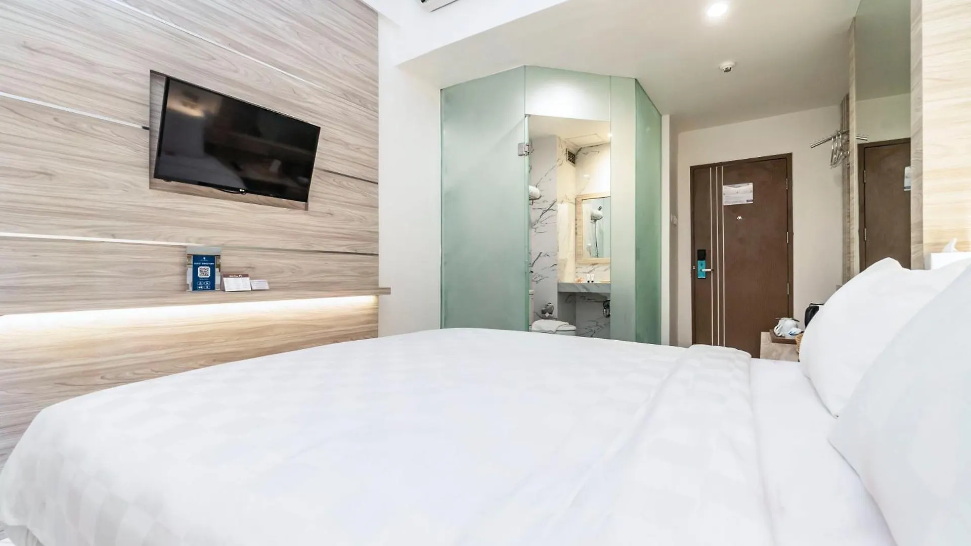 City Of Aventus Hotel - Denpasar